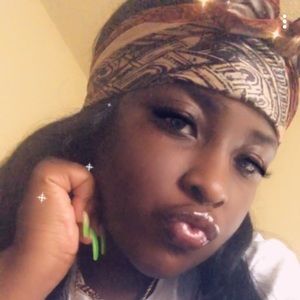 Meet your Posher, Naynay